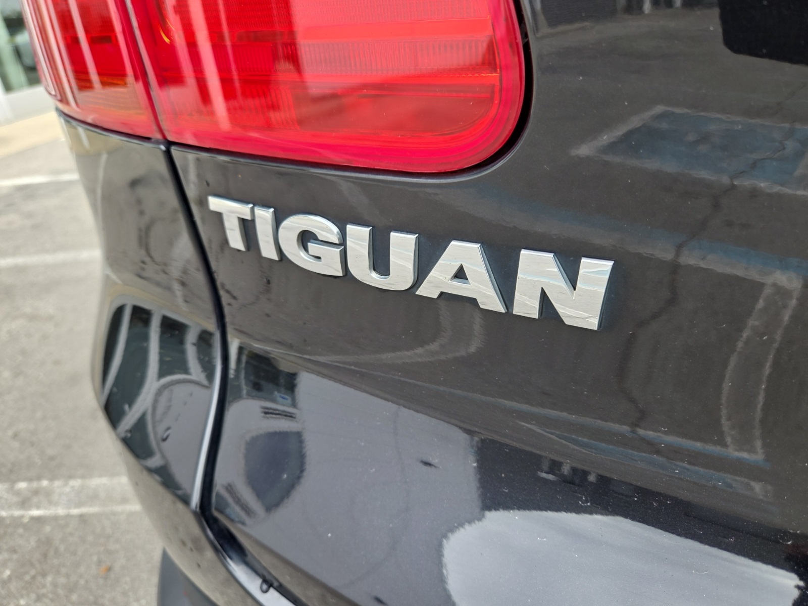 used 2012 Volkswagen Tiguan car, priced at $10,000