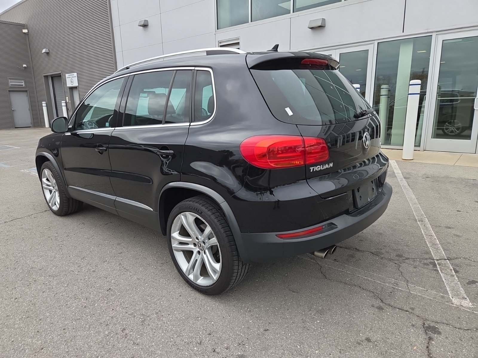 used 2012 Volkswagen Tiguan car, priced at $10,000