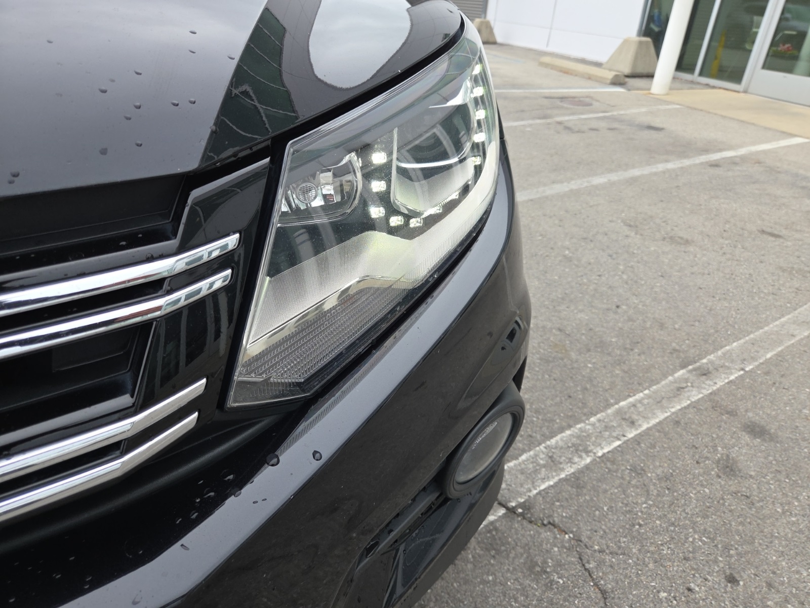 used 2012 Volkswagen Tiguan car, priced at $10,000