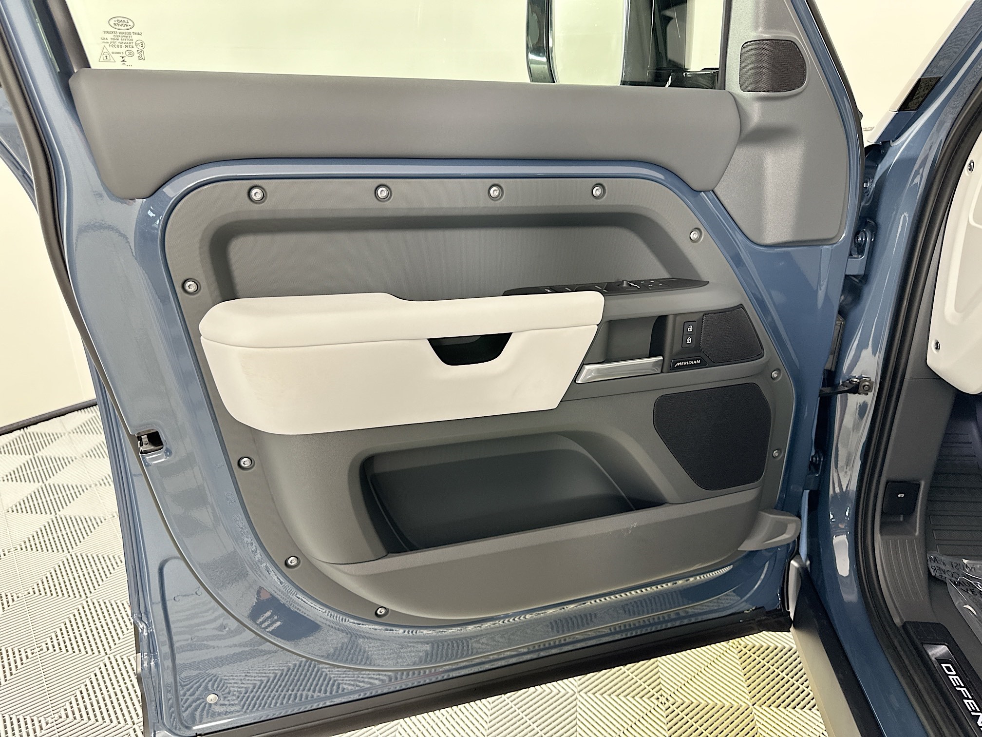 new 2025 Land Rover Defender 110 car, priced at $77,750