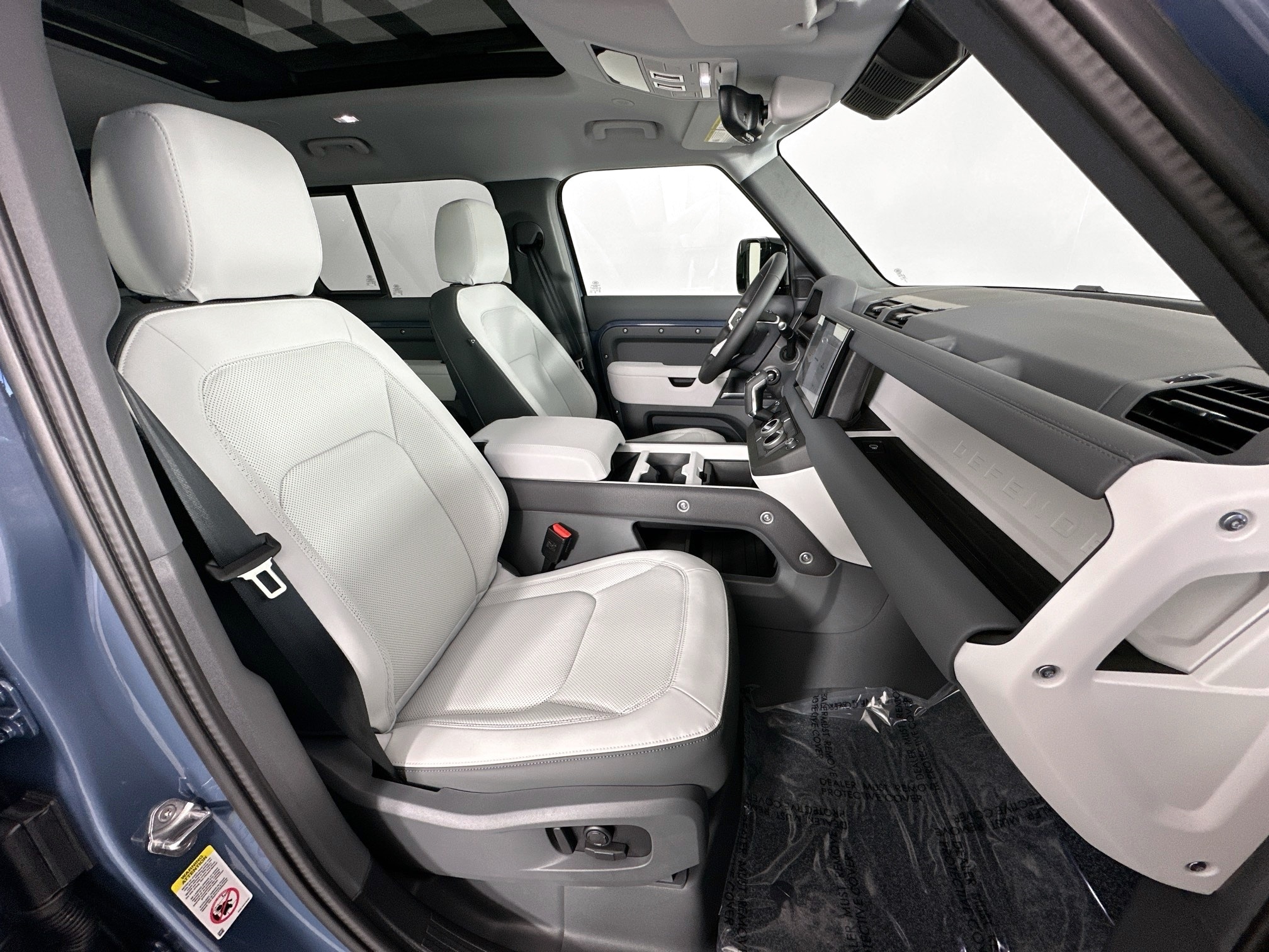 new 2025 Land Rover Defender 110 car, priced at $77,750