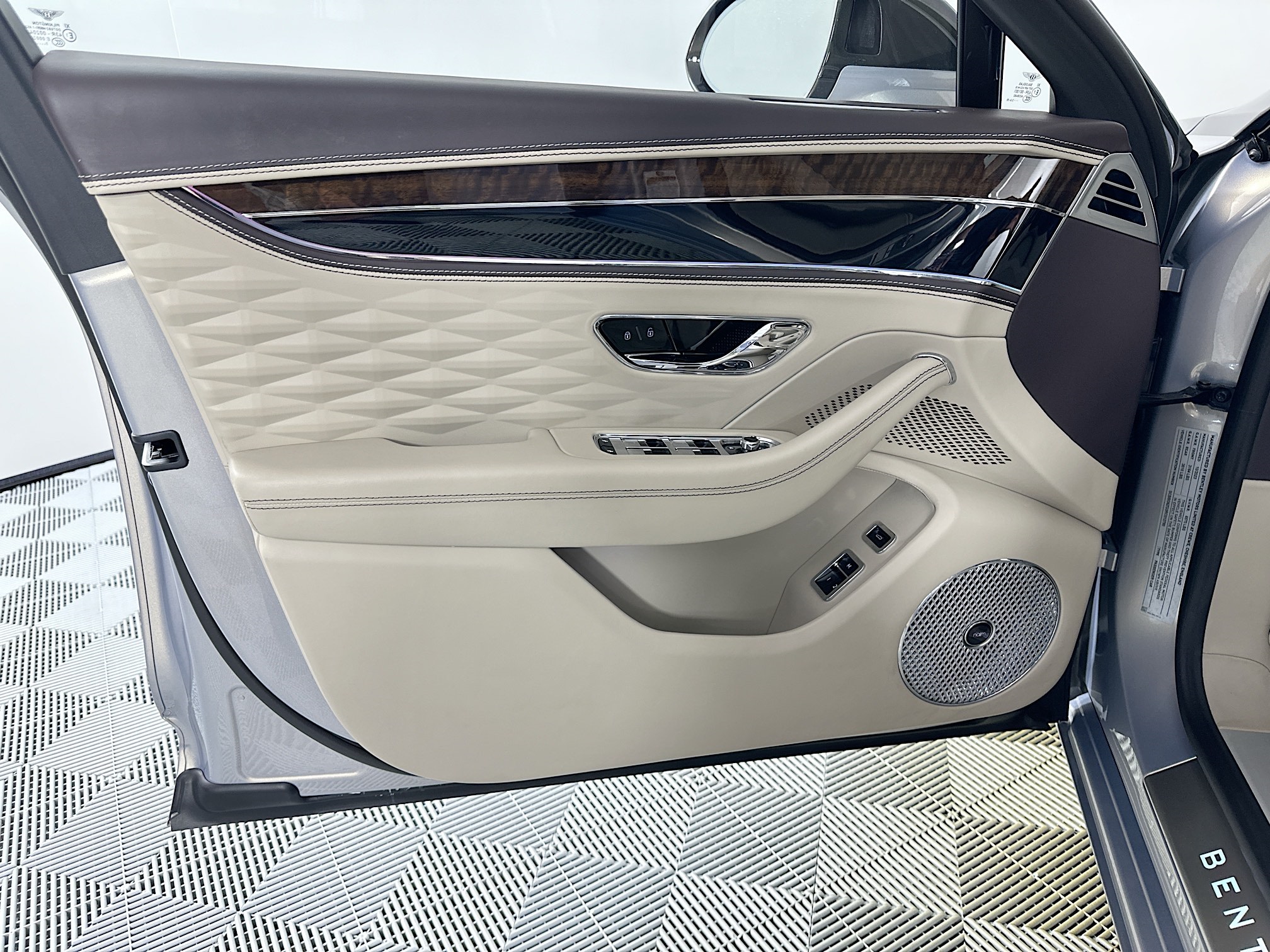 used 2024 Bentley Flying Spur car, priced at $274,999