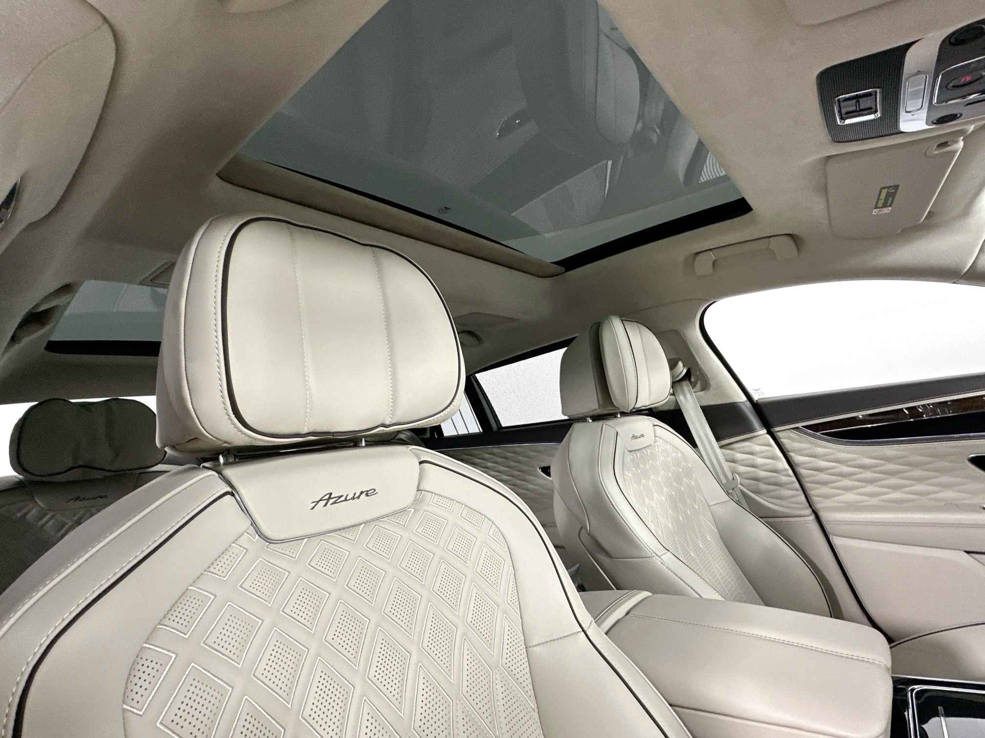 used 2024 Bentley Flying Spur car, priced at $274,999