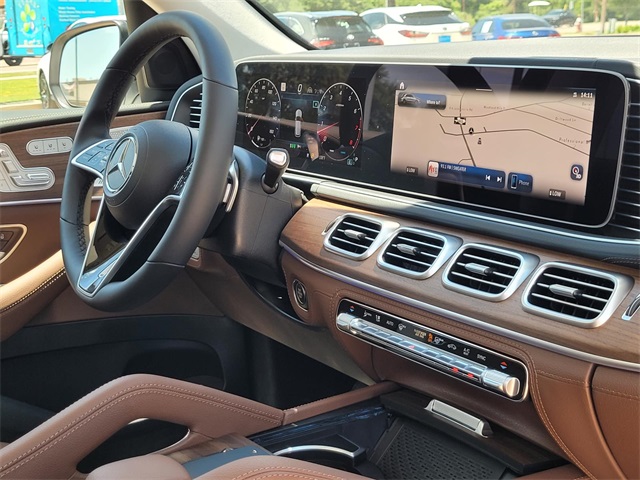 new 2025 Mercedes-Benz GLE car, priced at $75,050