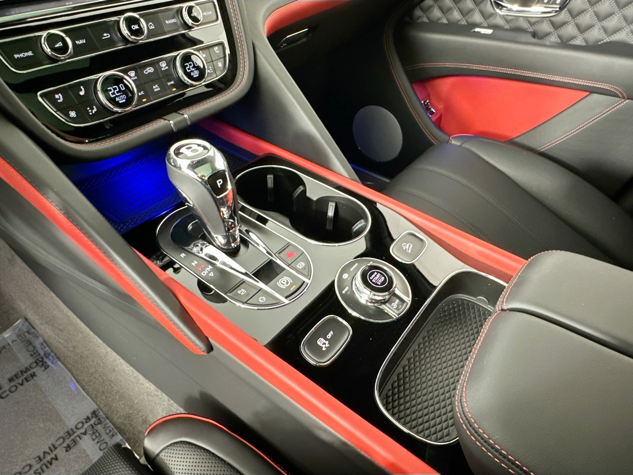 new 2025 Bentley Bentayga car