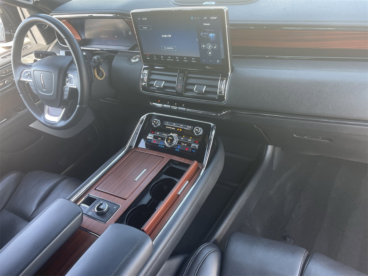 used 2024 Lincoln Navigator L car, priced at $72,994