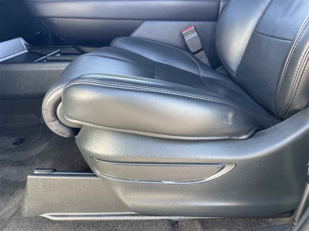 used 2024 Lincoln Navigator L car, priced at $72,994