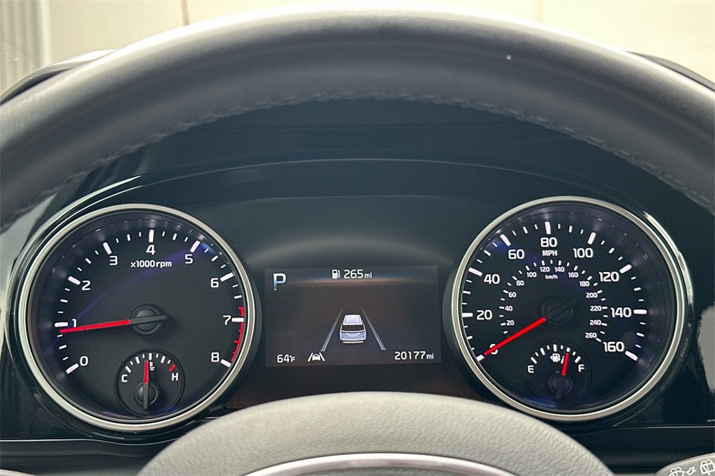 used 2024 Kia Carnival car, priced at $37,997