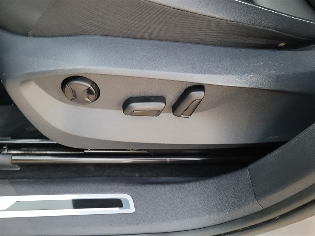 used 2023 Volkswagen Tiguan car, priced at $22,215