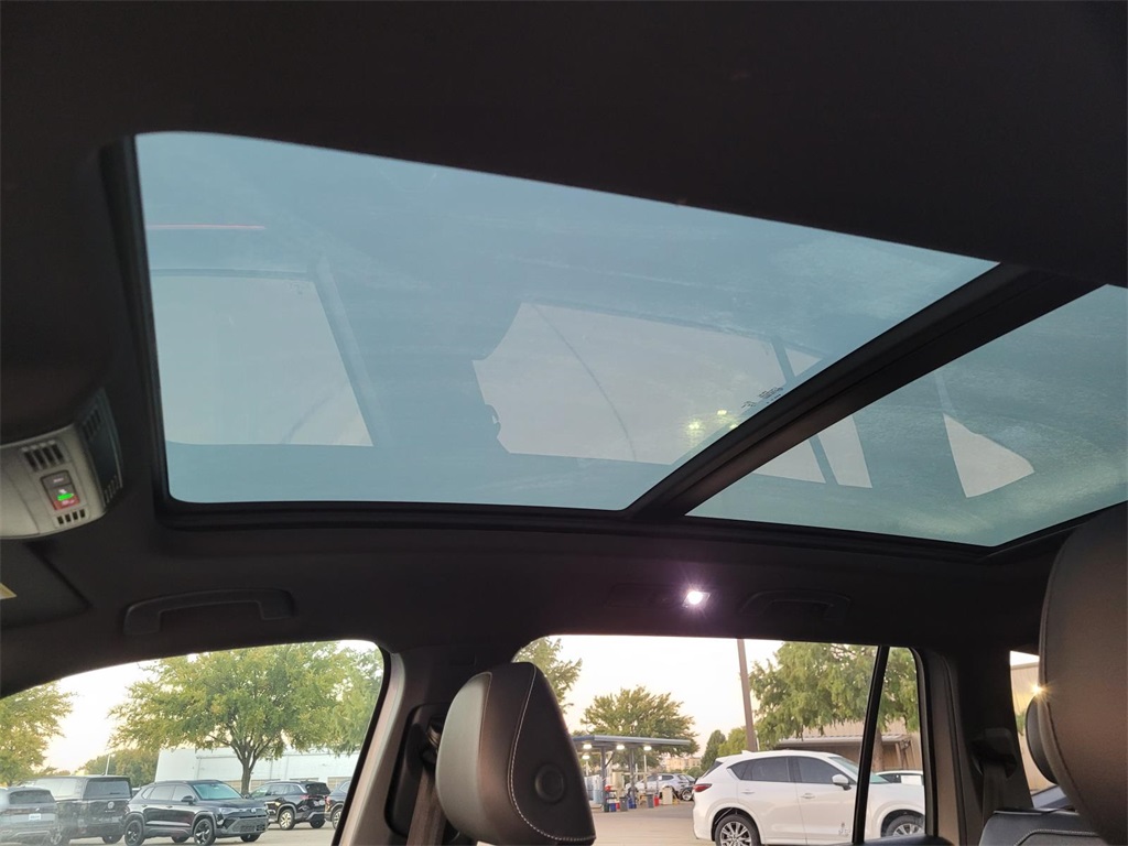 used 2023 Volkswagen Tiguan car, priced at $22,215
