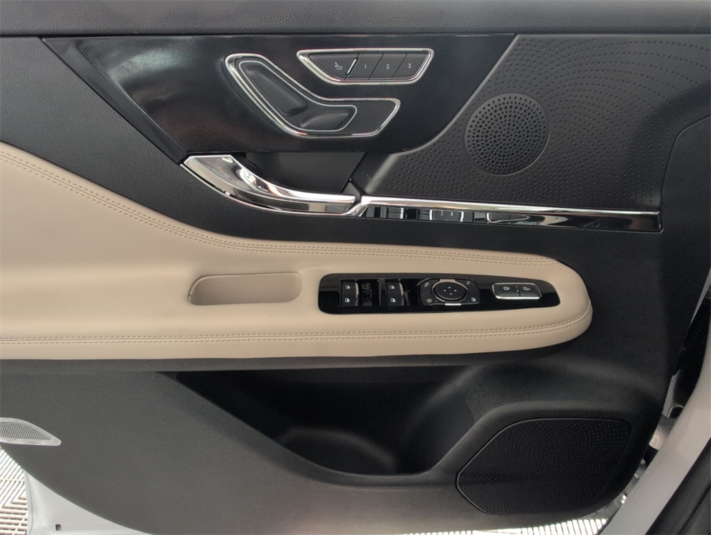 new 2025 Lincoln Corsair car, priced at $41,021