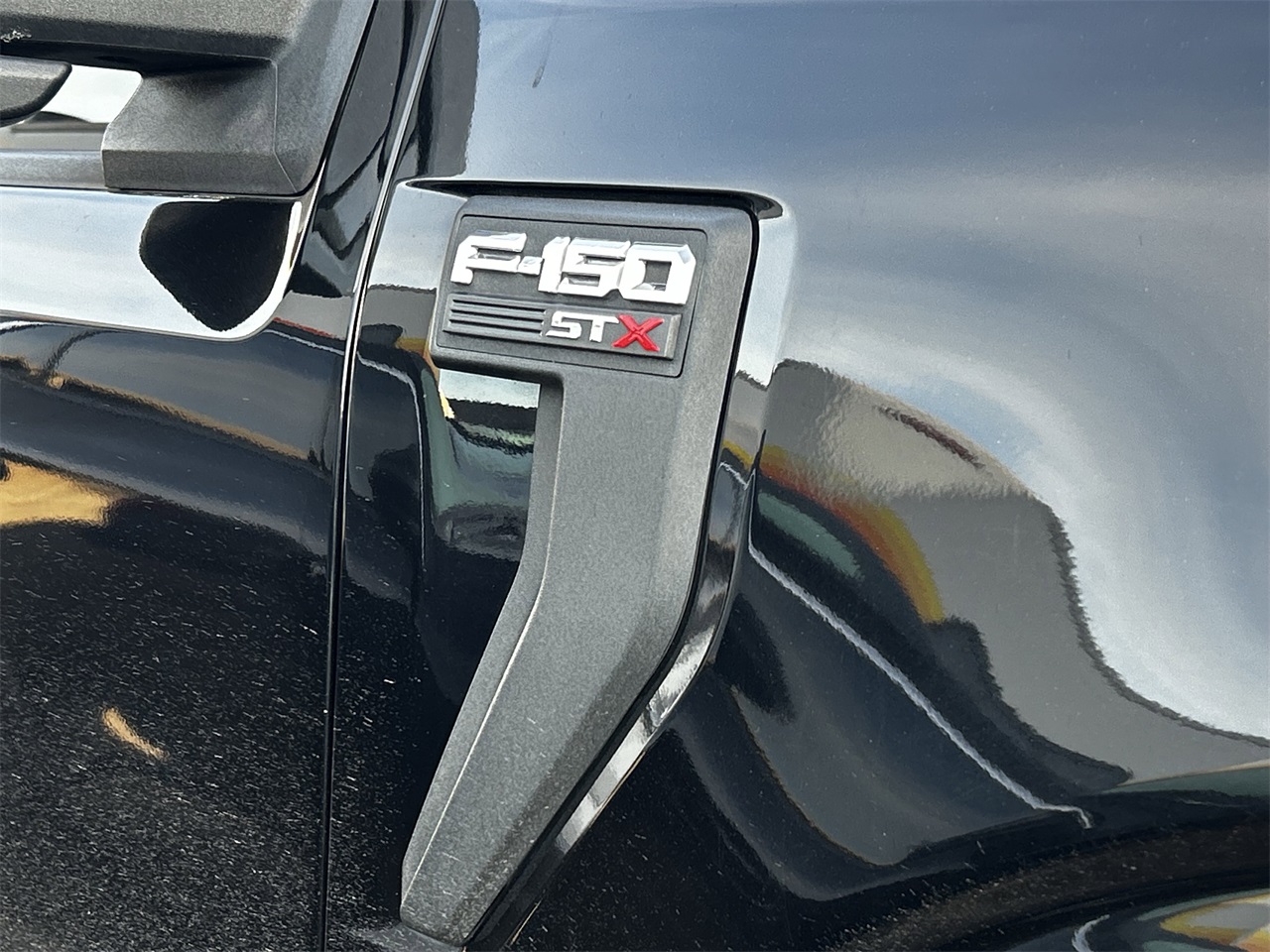 used 2022 Ford F-150 car, priced at $34,999