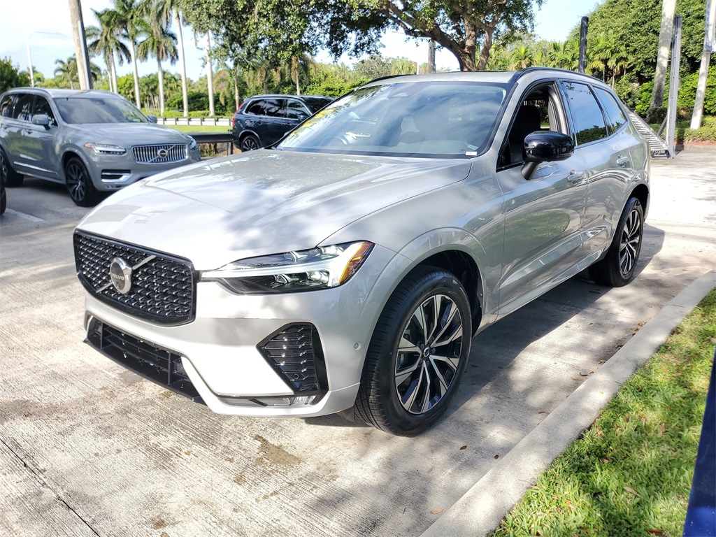 used 2025 Volvo XC60 car, priced at $39,995
