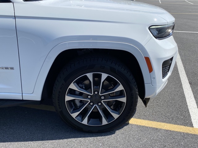 used 2021 Jeep Grand Cherokee L car, priced at $36,880