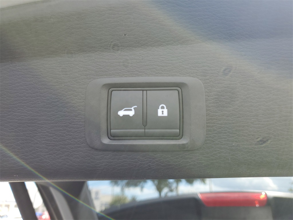 used 2024 Mitsubishi Outlander car, priced at $24,998