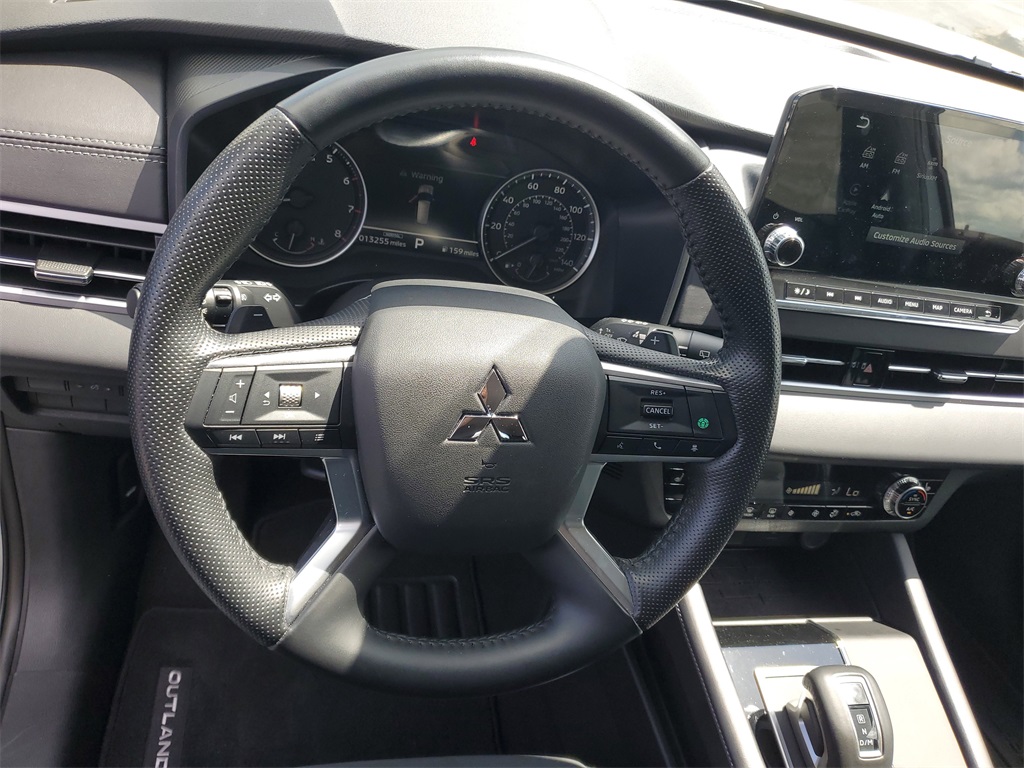 used 2024 Mitsubishi Outlander car, priced at $24,998