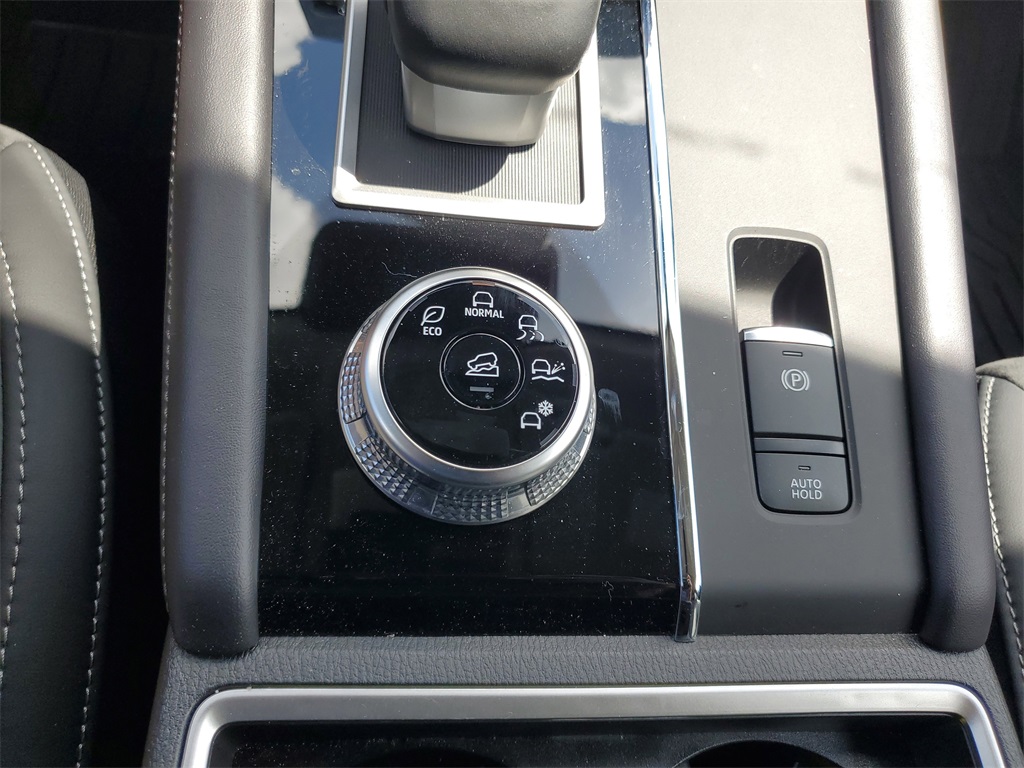 used 2024 Mitsubishi Outlander car, priced at $24,998