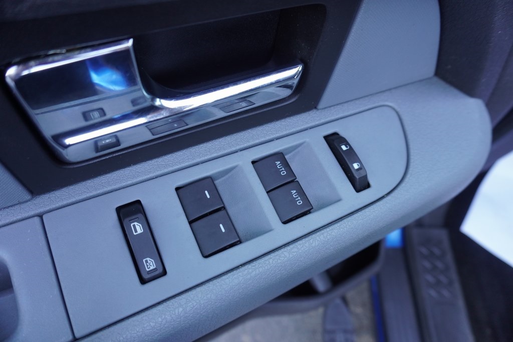used 2013 Ford F-150 car, priced at $14,500