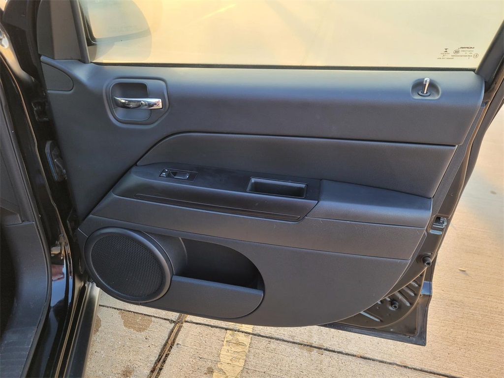 used 2016 Jeep Compass car, priced at $9,200