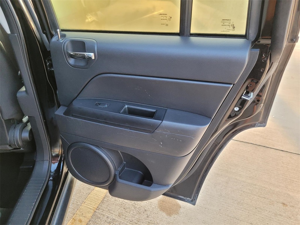 used 2016 Jeep Compass car, priced at $9,200