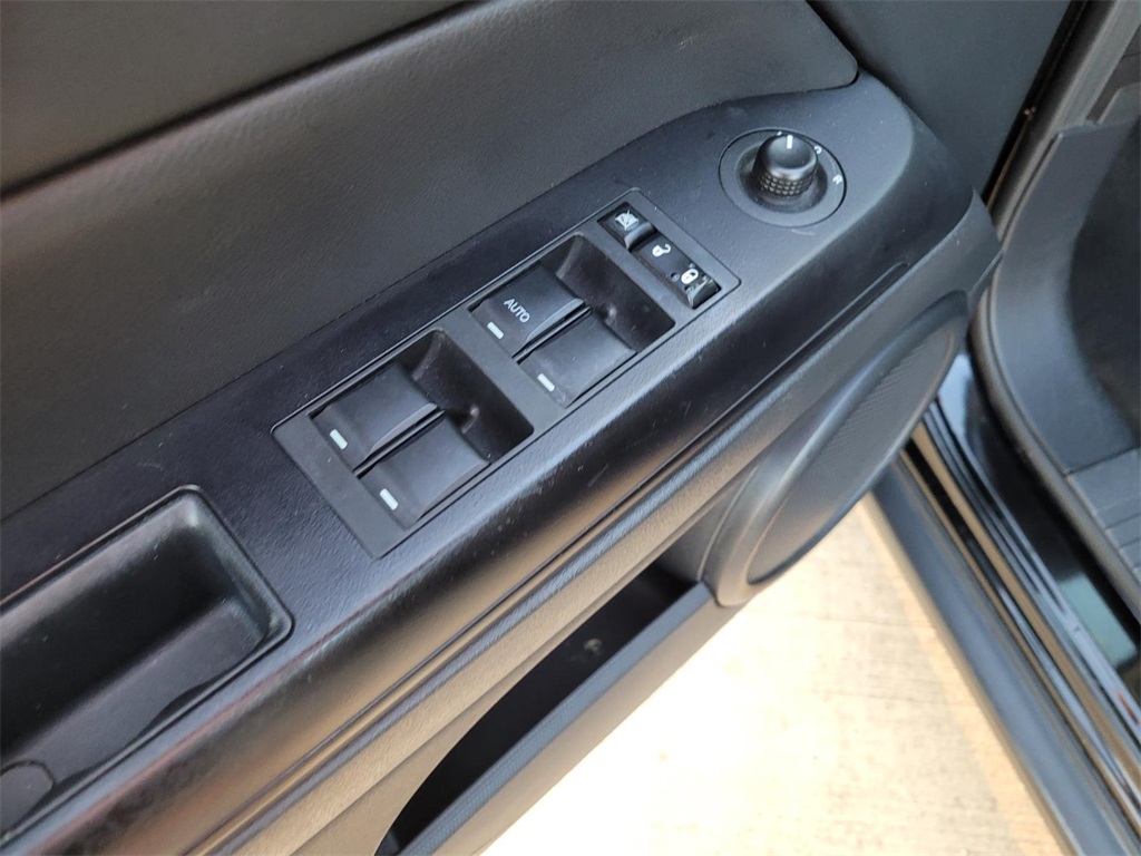 used 2016 Jeep Compass car, priced at $9,200