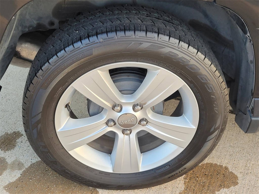 used 2016 Jeep Compass car, priced at $9,200