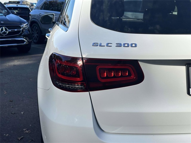 used 2022 Mercedes-Benz GLC car, priced at $33,991