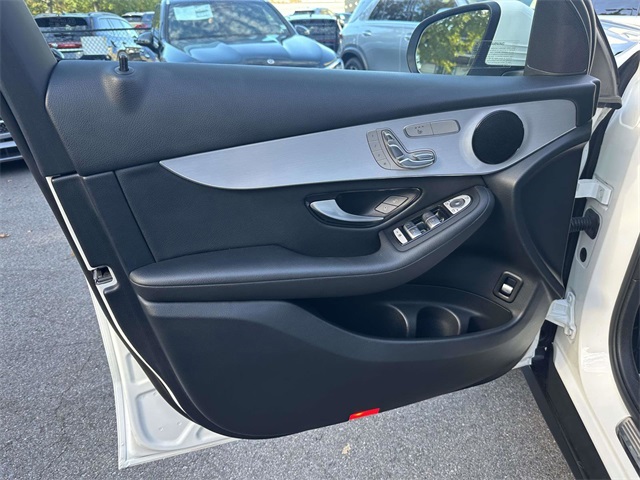 used 2022 Mercedes-Benz GLC car, priced at $33,991