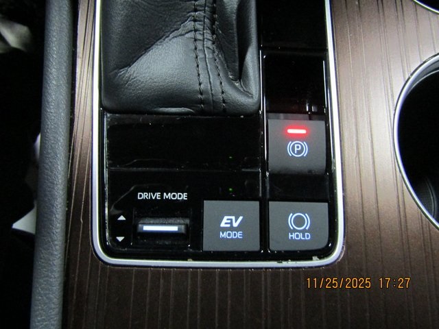 used 2022 Toyota Sienna car, priced at $38,999