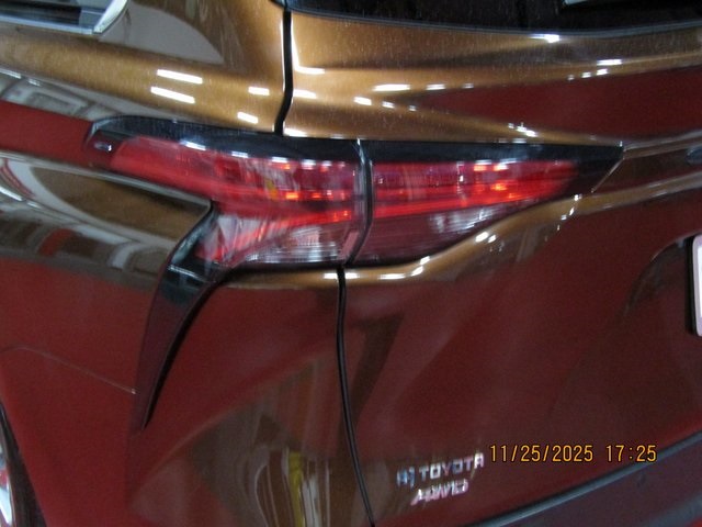 used 2022 Toyota Sienna car, priced at $38,999