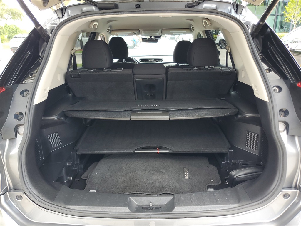 used 2020 Nissan Rogue car, priced at $14,595