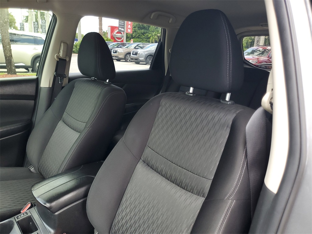 used 2020 Nissan Rogue car, priced at $14,595