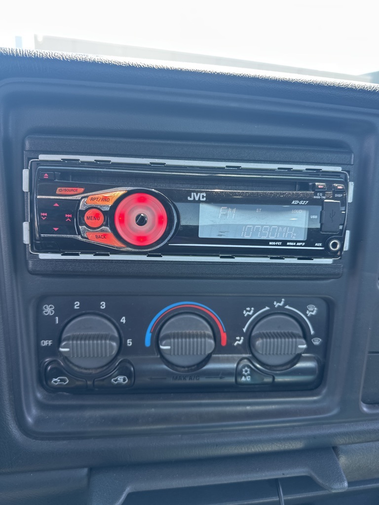 used 2000 Chevrolet Silverado 1500 car, priced at $4,000