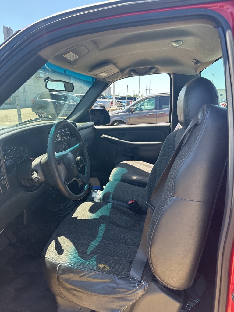 used 2000 Chevrolet Silverado 1500 car, priced at $4,000