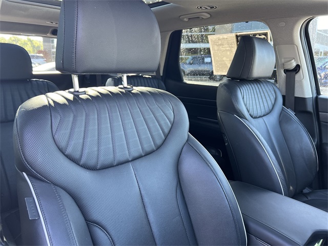 used 2023 Hyundai Palisade car, priced at $35,330