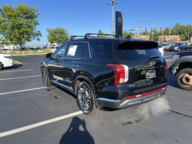 used 2023 Hyundai Palisade car, priced at $35,330