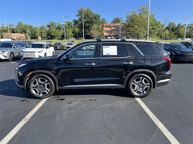 used 2023 Hyundai Palisade car, priced at $35,330