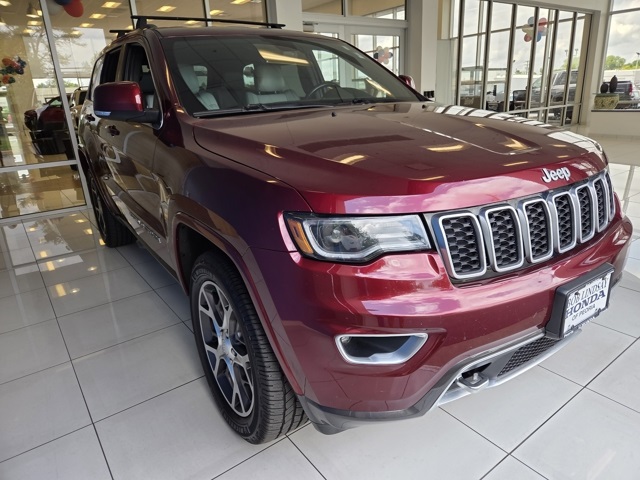 used 2018 Jeep Grand Cherokee car, priced at $13,777
