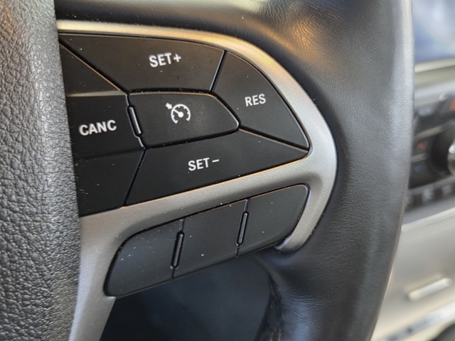 used 2018 Jeep Grand Cherokee car, priced at $13,777