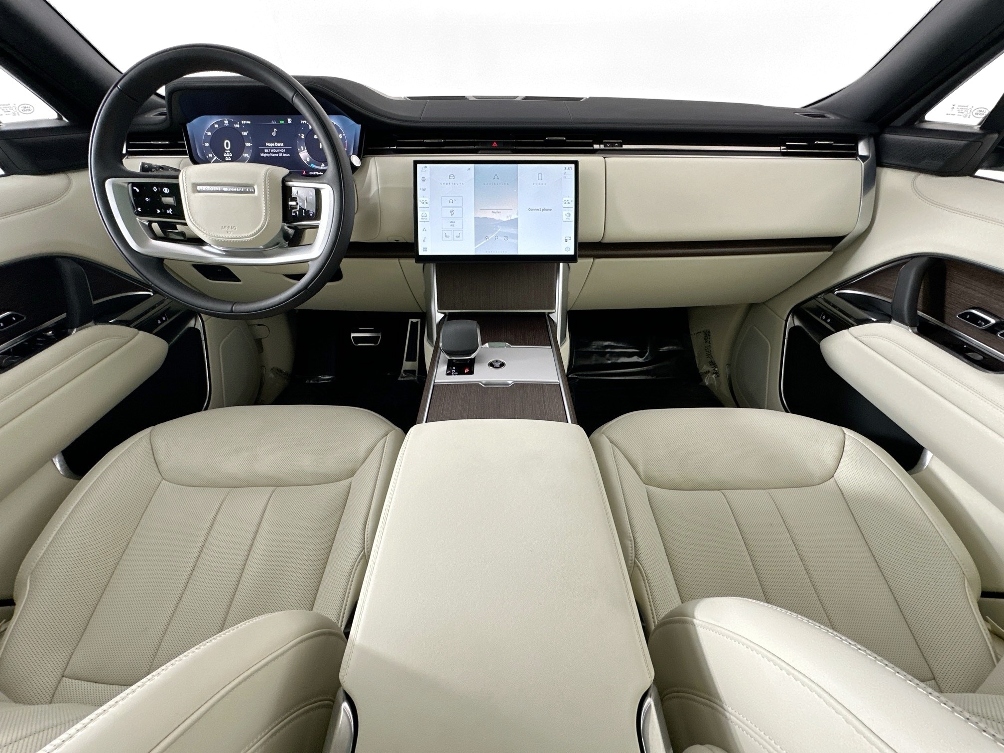 used 2025 Land Rover Range Rover car, priced at $142,999