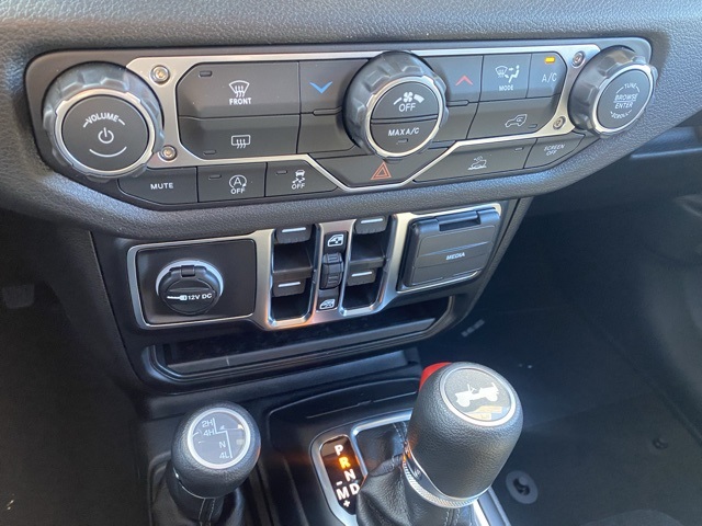 new 2025 Jeep Wrangler car, priced at $33,793