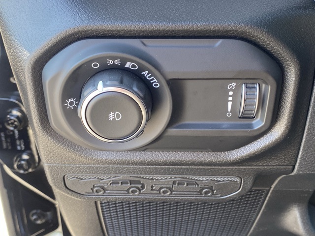 new 2025 Jeep Wrangler car, priced at $33,793