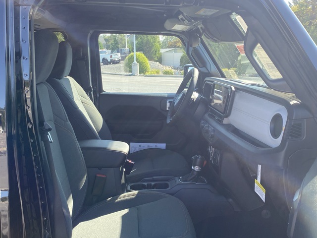 new 2025 Jeep Wrangler car, priced at $33,793