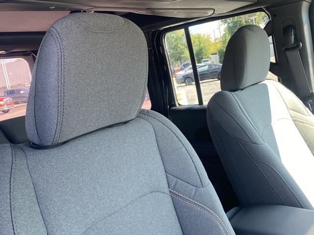 new 2025 Jeep Wrangler car, priced at $33,793