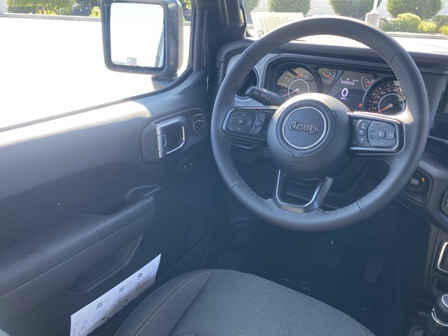 new 2025 Jeep Wrangler car, priced at $33,793