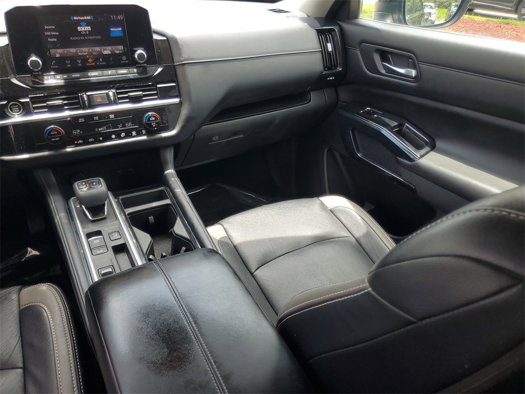 used 2022 Nissan Pathfinder car, priced at $19,895