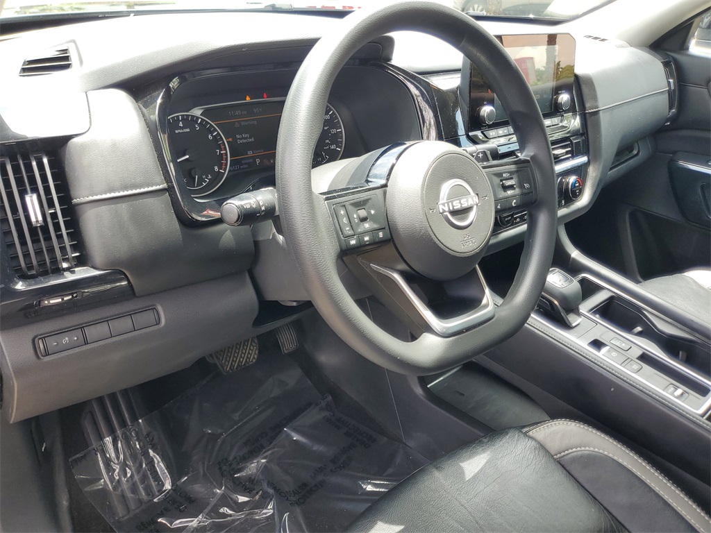 used 2022 Nissan Pathfinder car, priced at $19,895