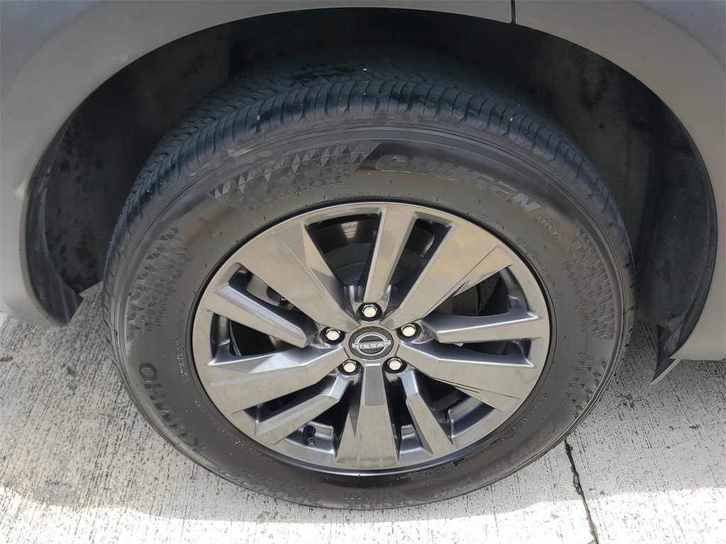 used 2022 Nissan Pathfinder car, priced at $19,895