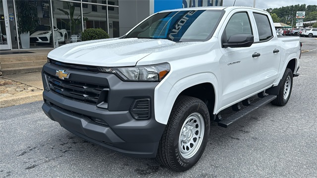 new 2026 Chevrolet Colorado car, priced at $38,345