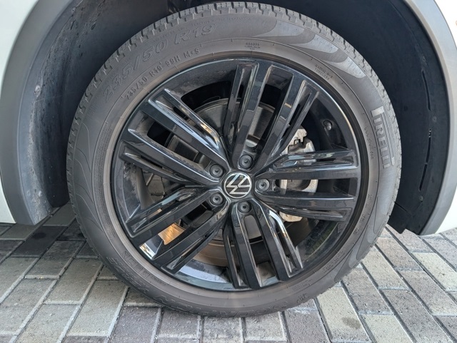 used 2022 Volkswagen Tiguan car, priced at $24,900